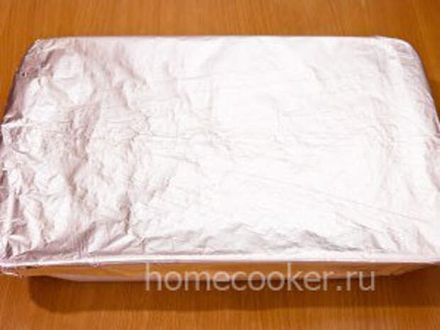 Картофель с сыром Nakryvaem kartoshku folgoj 300x225 Картофель с сыром