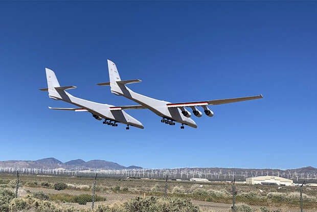 Самолет Stratolaunch
