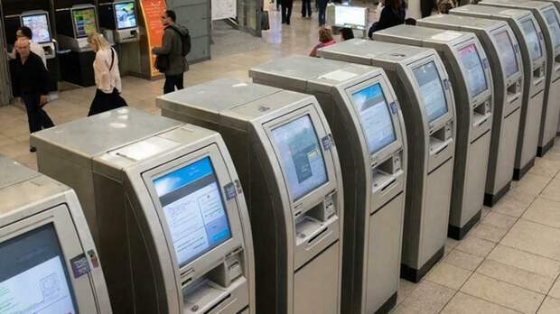 Российские банки стали втрое быстрее закрывать отделения по всей стране