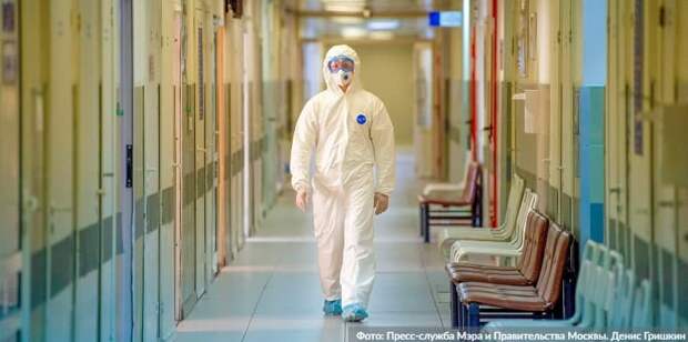 Собянин поблагодарил студентов-медиков за помощь в борьбе с пандемией. Фото: Д. Гришкин mos.ru
