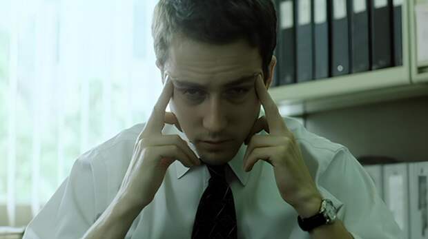 Новое исследование: почему почти все люди чувствуют усталость в 14:06?