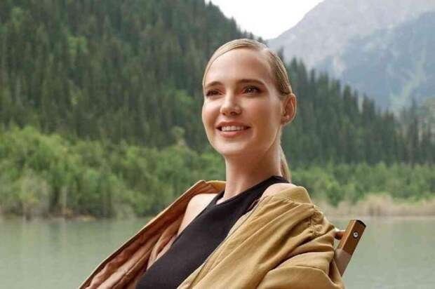 Питерский особняк в стиле Англии, Москва-Сити и вилла в Марбелье: карта недвижимости Глюкозы