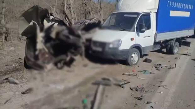 Два человека погибли в ДТП с большегрузом под Судаком