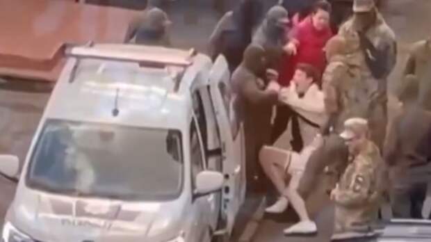 Детсады и спортзалы: ТЦКшники расширили места для насильственной мобилизации