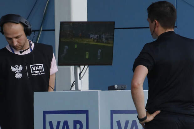 Старший специалист Slomo.tv Калинин: зрители не понимают, за что отвечает VAR