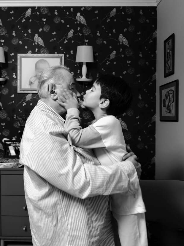 Татьяна Брухунова поделилась трогательным фото Евгения Петросяна с сыном