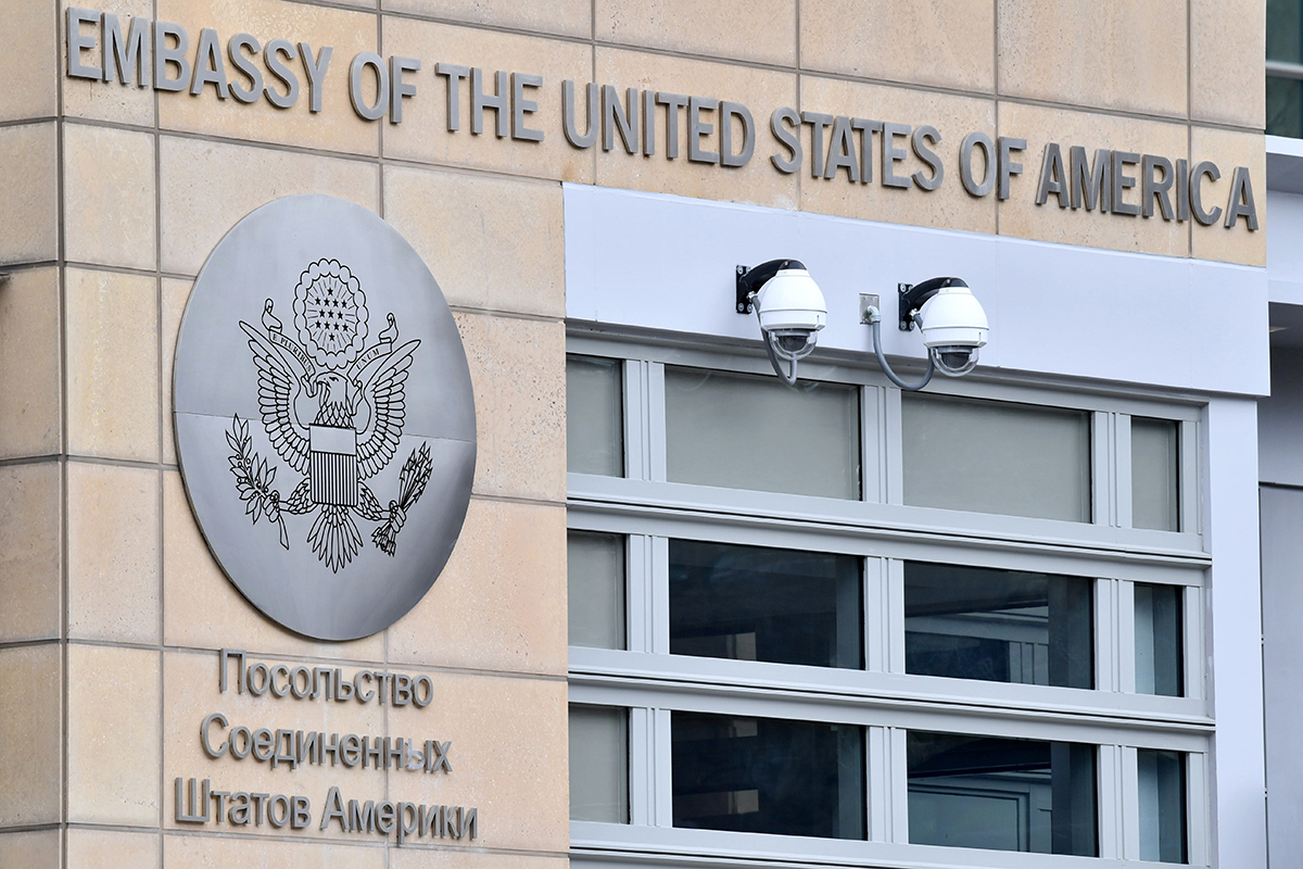 Посольство США прекратит выдачу виз россиянам