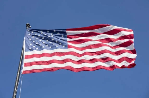 Аналитик Бо: США не бьют по танкерам Ирана, поскольку Западу нужно топливо