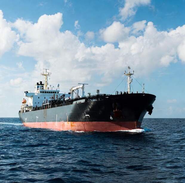 Минфин США разрешил продажу иранской нефти, погружённой до 20 марта