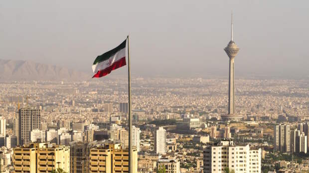 Иран второй раз за два месяца пригрозил изменить свою ядерную доктрину