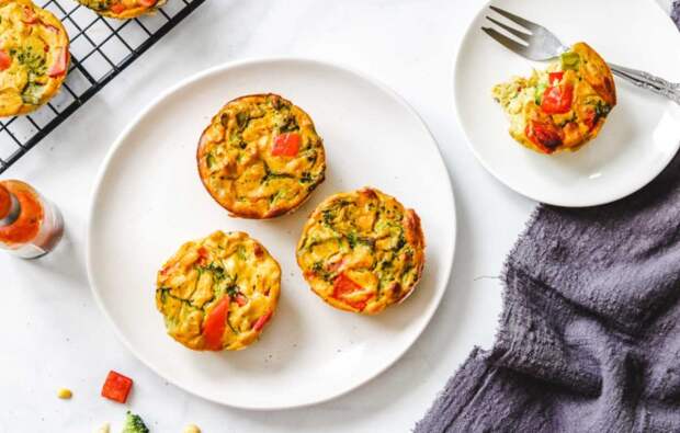 Сырные с помидорами. \ Фото: food.inmyroom.ru.
