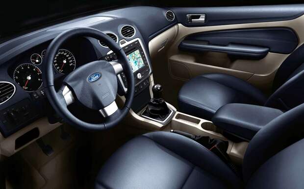 Неубиваемые агрегаты и достойное оснащение — неприхотливая иномарка за 250 тысяч