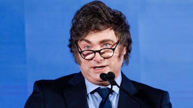 Президент Аргентины пообещал не оскорблять своих оппонентов