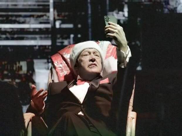 Первый показ спектакля с Михаилом Ефремовым в Москве — видео