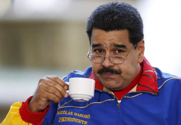 Венесуэла больше не продает нефть за доллары.