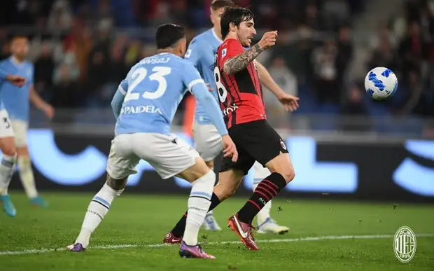 «Лацио» - «Милан» - 1:2. Обзор матча и видео голов