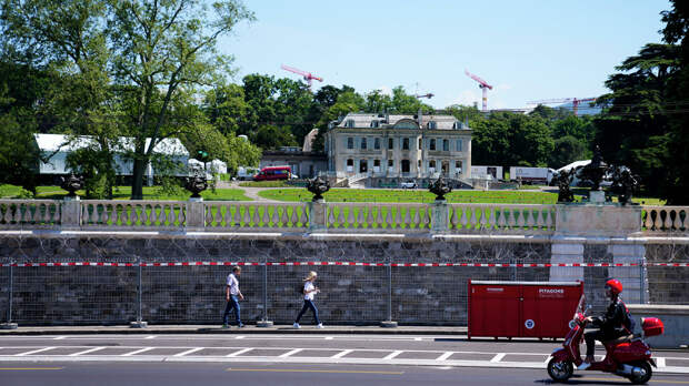 На Украине рассказали об ожиданиях от встречи Путина и Байдена На Украине рассказали об ожиданиях от встречи Путина и Байдена