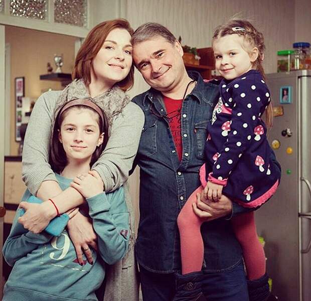 Светлана Антонова и Александр Жигалкин поженились в 2013 году Светлана Антонова и Александр Жигалкин поженились в 2013 году