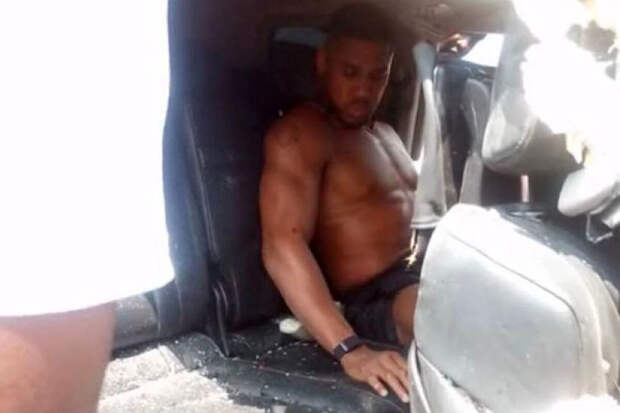 Бывший чемпион мира по боксу Джошуа попал в автокатастрофу, двое не выжили