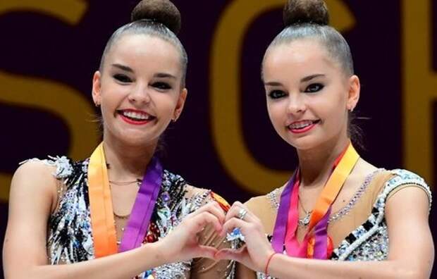 Сёстры Аверины разделили золото и серебро в многоборье на этапе "Гран-при" в Москве