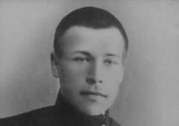 Какие белогвардейцы стали советскими маршалами