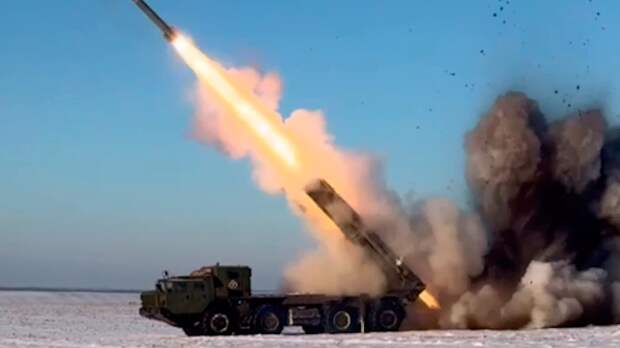 Расчет «Торнадо-С» разрушил переправу через реку в зоне спецоперации