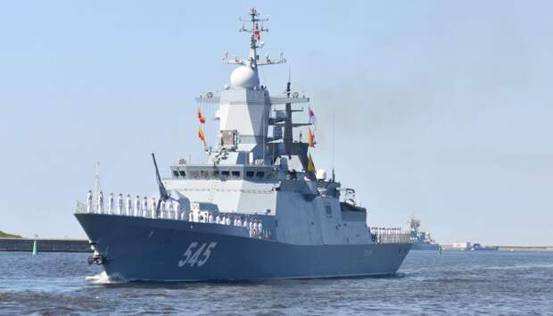 Российские корабли «Стойкий» и «Ельня» прибыли в ЮАР для участия в учениях