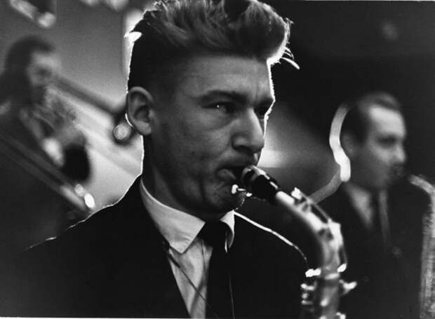 Джазовый саксофонист. СССР, 1969 год. Автор фотографии: Тарасевич Всеволод Сергеевич.