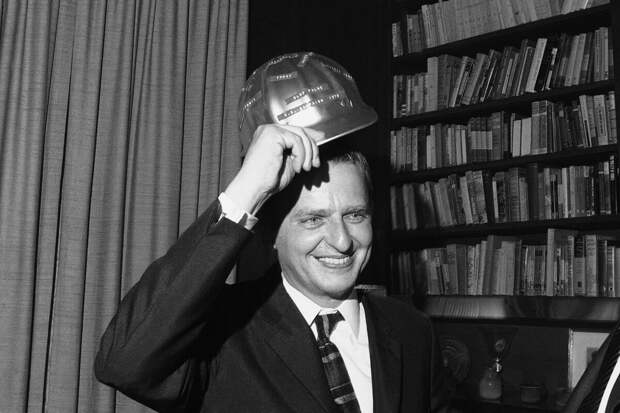 Премьер-министра Швеции Улофа Пальме расстреляли в спину 40 лет назад