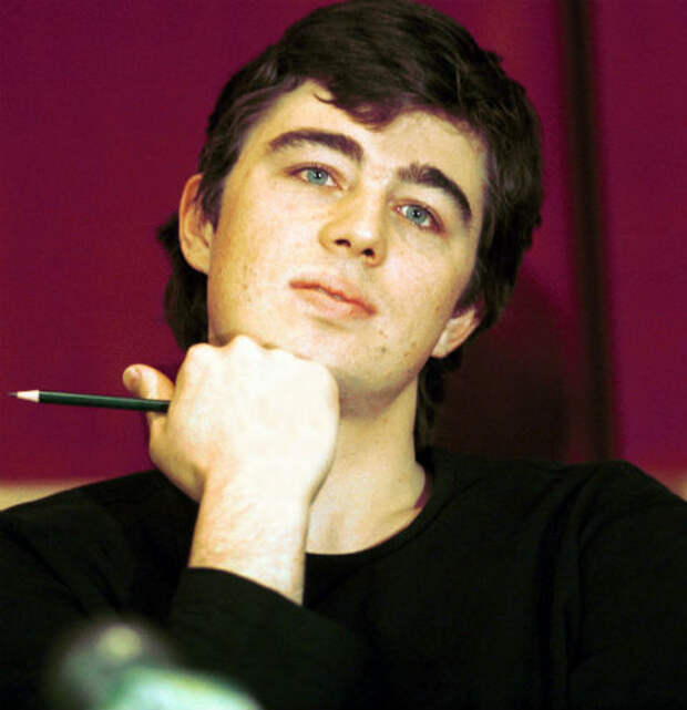 Сергей Бодров хотел поступать во ВГИК, но отец отговорил. Спустя годы его мечту исполнила дочь Сергей Бодров хотел поступать во ВГИК, но отец отговорил. Спустя годы его мечту исполнила дочь