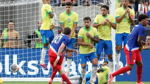 Товарищеские матчи: Эквадор обыграл Боливию, США и Бразилия сыграли вничью