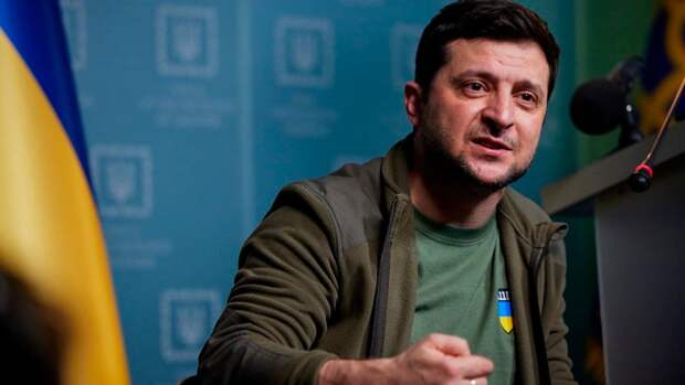 Читатели Financial Times сочли неуместным «подарок» Вашингтона для Зеленского