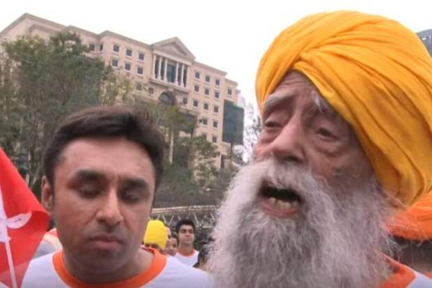 В Индии 114-летнего марафонца насмерть сбила машина