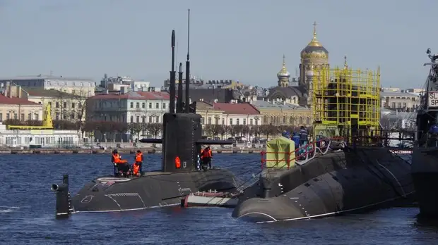 В Петербурге начался второй этап заводских испытаний подлодки «Кронштадт»