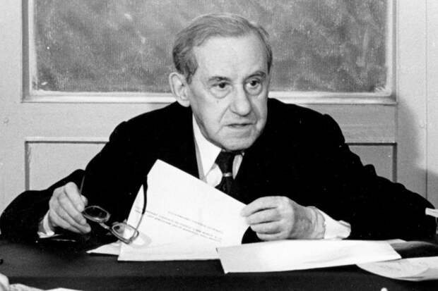 «Патологически грамотный» -Человек, который навел в русском языке идеальный порядок