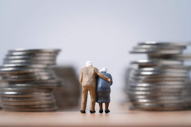 Экономист Балынин: пенсия летчиков-испытателей превышает 160 тыс. рублей