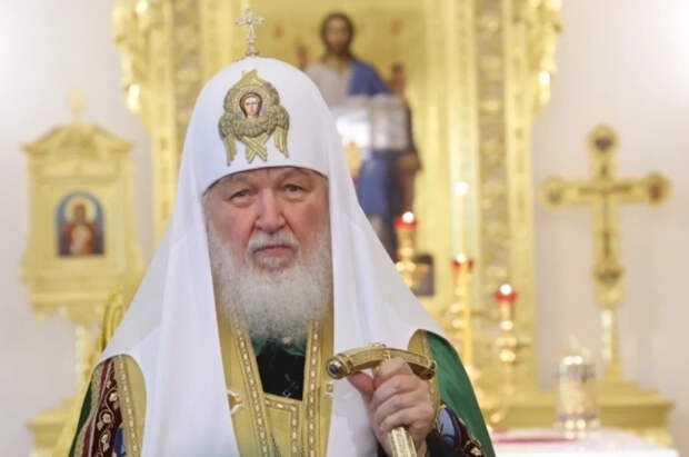 Патриарх Кирилл совершил чин освящения воды в праздник Крещения Господня