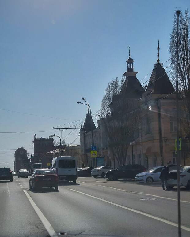Переезд-многоходовочка. Из Хабаровска до Крыма за 2 недели. С 2мя котами.