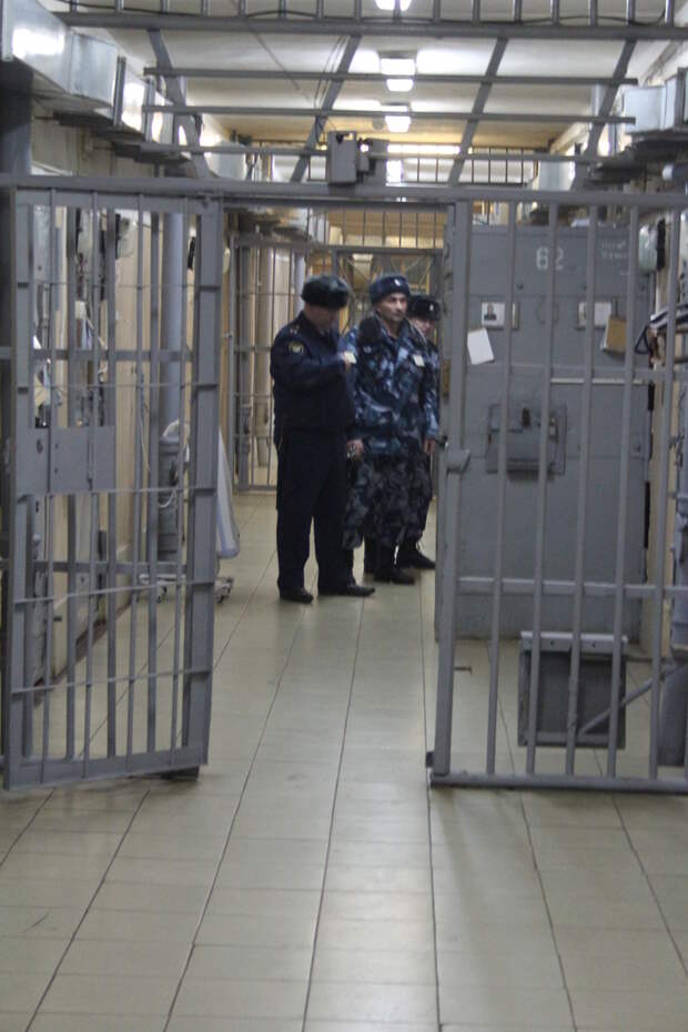 Где содержатся маньяки: репортаж из закрытой тюрьмы для смертников