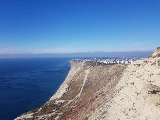 Российская нейросеть создала видео для «народного» клипа об Анапе