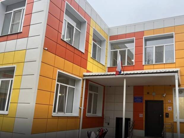 Губернатор Василий Анохин рассказал о планах по капитальному ремонту учреждений образования