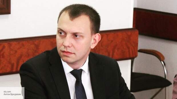 Бредихин раскрыл причину, по которой Меркель отказалась возложить цветы к мемориалу Небесной сотни