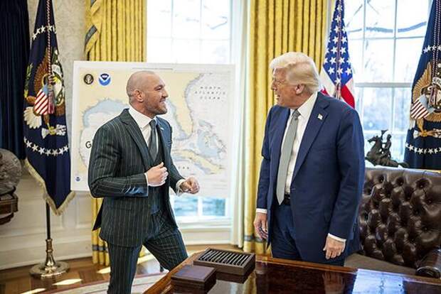 Конор встретился с Трампом в Белом доме и раскритиковал власть в Ирландии. Что с этим не так?