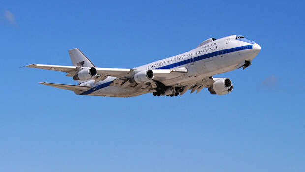 Самолет E4-B Boeing 747s. Архивное фото