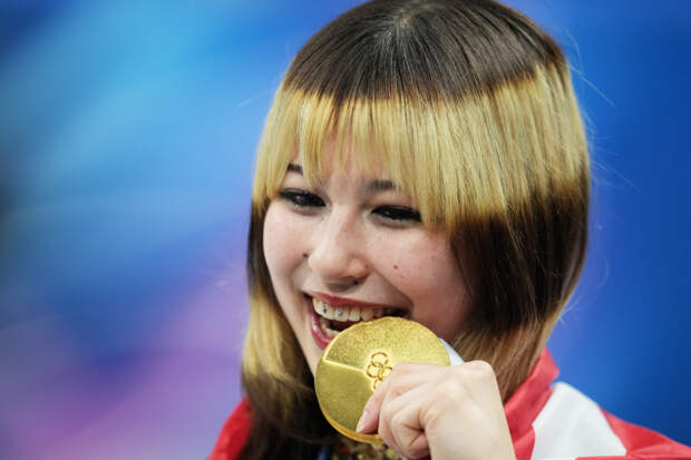 Окрашивание «под енота» стало трендом в соцсетях благодаря олимпийской чемпионке