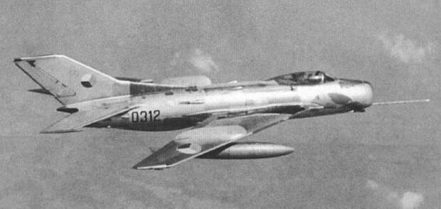10 марта 1964 года советскими истребителями МиГ-19 в районе Магдебурга сбит самолет ВВС США СССР, военное, истории, ностальгия, факты
