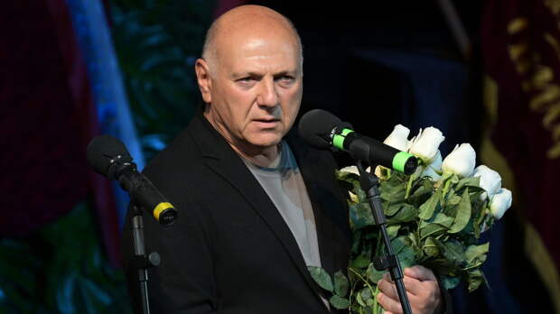 Трагедия в личной жизни и раскол в театре: судьба Сергея Газарова