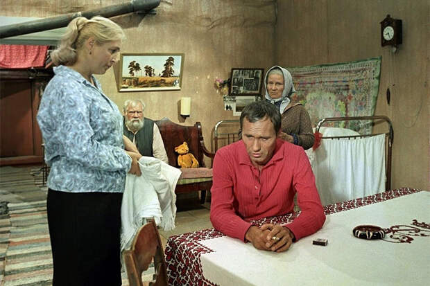 «Калина красная». Зачем Люба тащит в дом отпетого уголовника. И зачем уголовнику Люба?