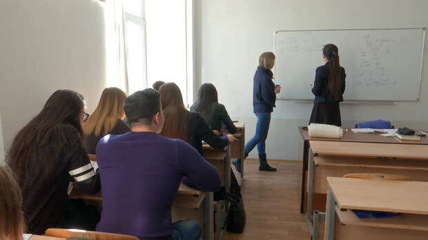 Госдума хочет ограничить стоимость обучения в вузах: к чему это приведет