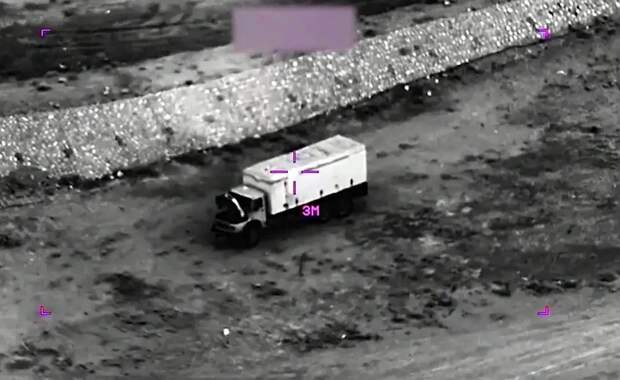 Центральное командование ВС США опубликовало кадры «странных» ударов по Ирану